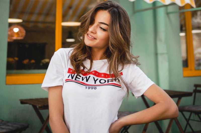 How To Stay Healthy During Menstruation Cycle - Foods To Eat And Avoid