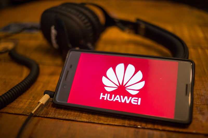 Huawei Sales Slump Globally Amidst US Crises While Samsung And Xiaomi Benefits