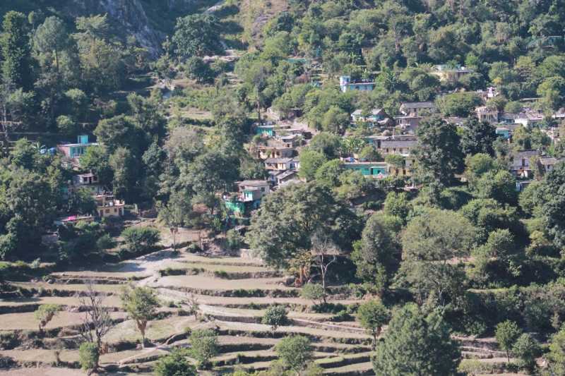 HugeDomains.com - TravelAwait.com Is For Sale (Travel Await)