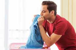 Human superpowers mostly limited to sniffing clothes | Humour | India | The Laughing Messiah Blog