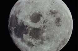 I am moving to the moon !!!