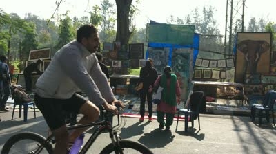 In The Art Street Market 