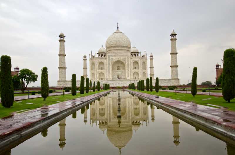 India = Taj Mahal : On Roads To AGRA
