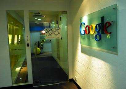 India Makes An Average Of 13 Requests Per Day To Google For Personal Web Details