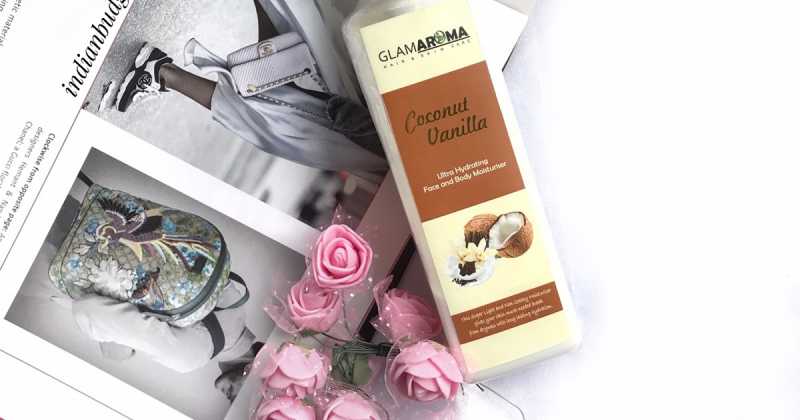 Indian Budget Beauty Blog | Indian Makeup & Beauty Blog: Glamaroma Coconut Vanilla Moisturizer Review