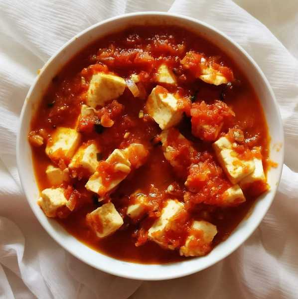 Indian Cottage Cheese (Paneer) In Spicy Arrabiata Sauce