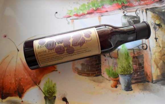 Innisfree Wine Peeling Jelly Softener Review - WiseShe
