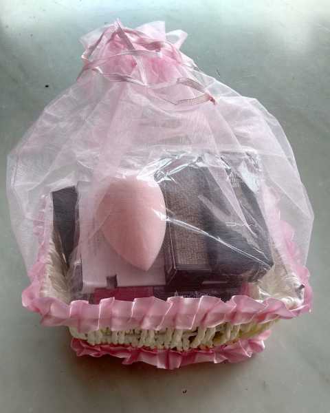 Insta Makeup House : One Stop Shop For All Your Beauty Needs