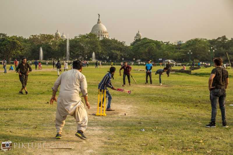 Instead Of A Mall, Why Not Take Your Kids To Kolkata Maidan Next Week ? | Pikturenama