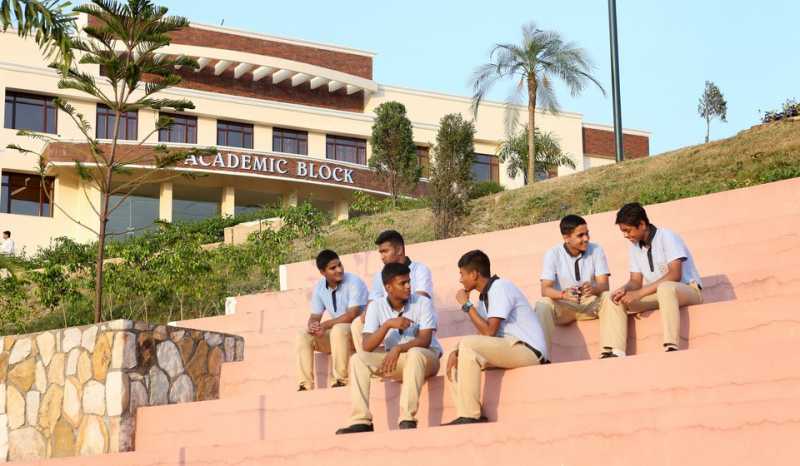 Is Choosing Best Boarding School In Dehradun For Boys Justified? -