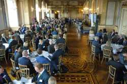 is leadership context based?