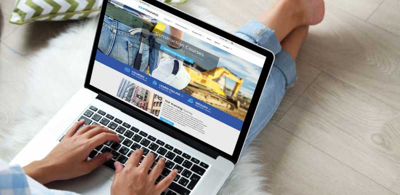 Is It Worth Doing Online Short Courses? - E-BOOKSKART