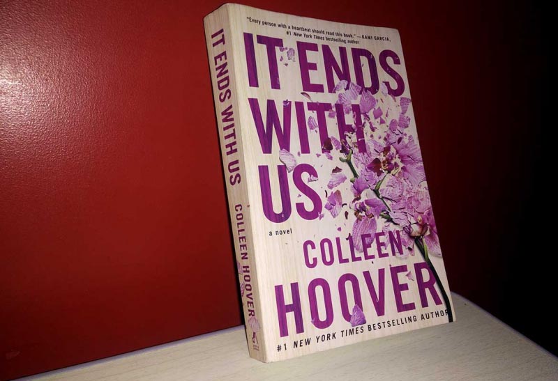 It Ends With Us (Colleen Hoover) - Book Review | Anmol Rawat