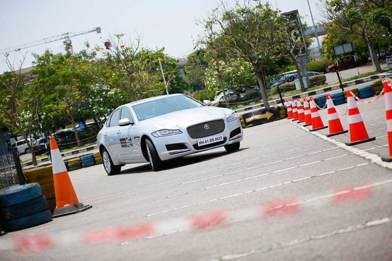 Jaguar XF To Charm Noida With Its Responsive Steering