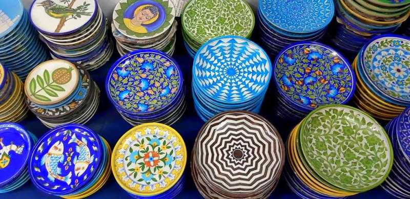 Jaipur Blue Pottery: A Turbulent Tale Of A No Clay Pottery