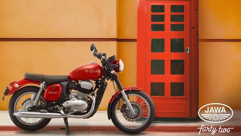 Jawa Classic And 42 | On-road Accessories [Video] - Autopromag