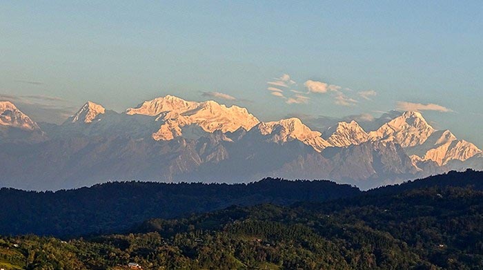 Jhandi Of North Bengal: #AtoZchallange - The Beauty Of Life