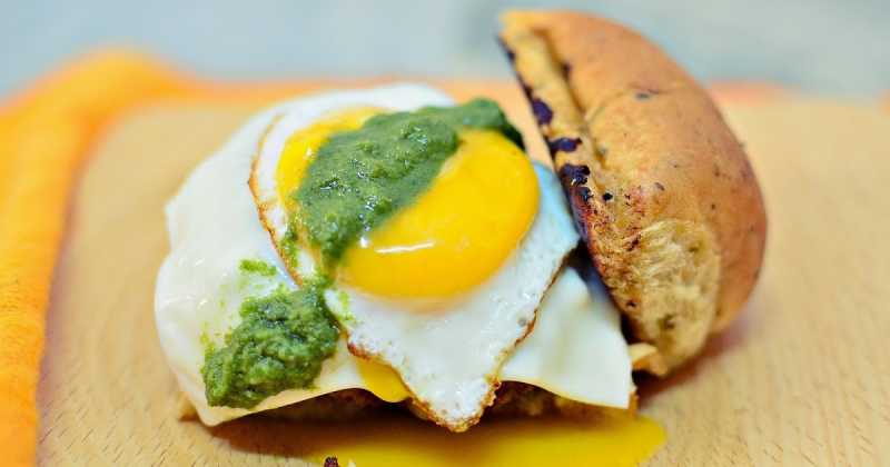 Juicy Lucy Cutlet Pao