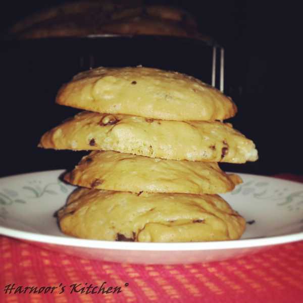 Jumbo Choco-Chip Cookies