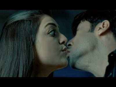 Kajal Surya Lip Kiss In New Movie Maatran