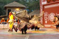 Kalabelia - Folk \"Cobra Dance\" from Rajasthan