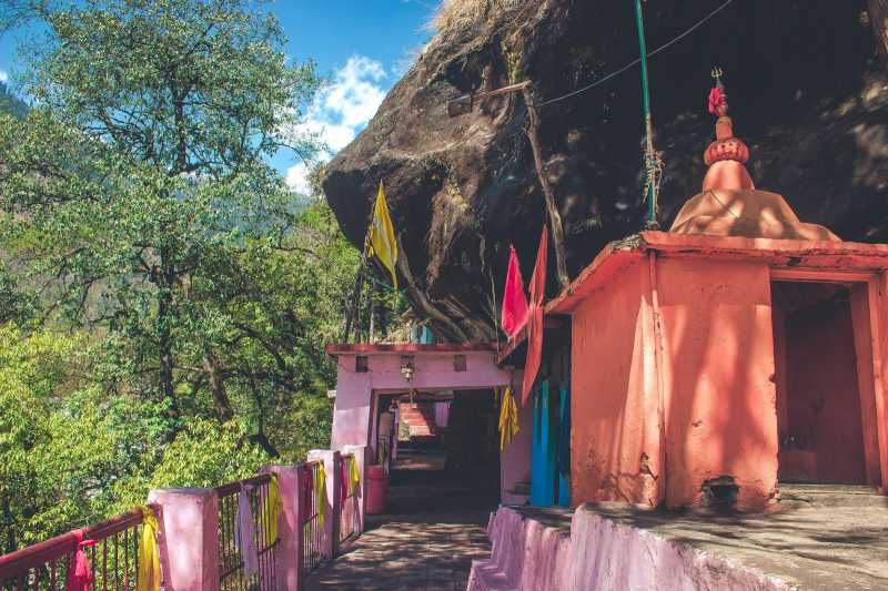 Kalpeshwar - Getting There, Trek Route, And Options To Stay