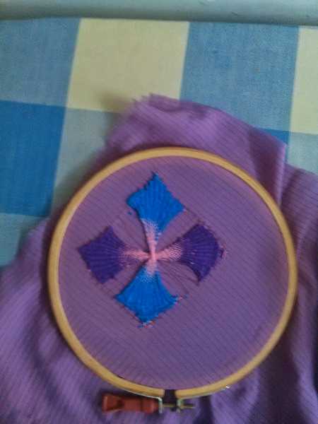 Kamal Kadai Embroidery :