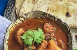 Kamal Kakdi Aloo Sabzi | Aloo bhein sabzi | Lotus stem and Potato curry | Recipes & You