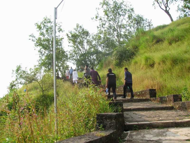 Karala Caves: The 350 Steps Climb