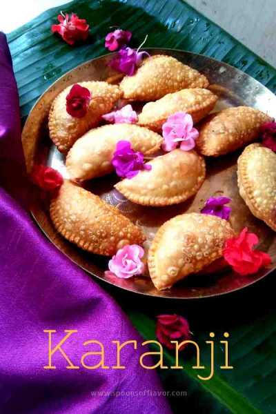 Karanji | Maharashtrian Karanji Recipe
