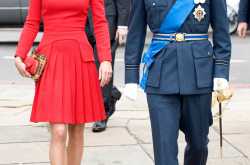 Kate Middleton Dressed In Red On Diamond Jubilee