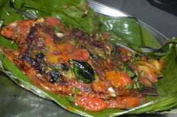 Kerala Style Karimeen Pollichathu Recipe