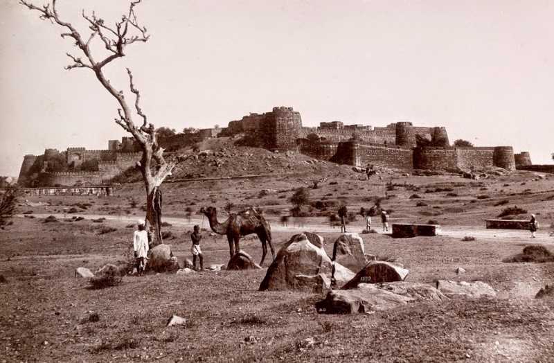 Khanderao Fort- Unleash The Most Haunted Place In Madhya Pradesh