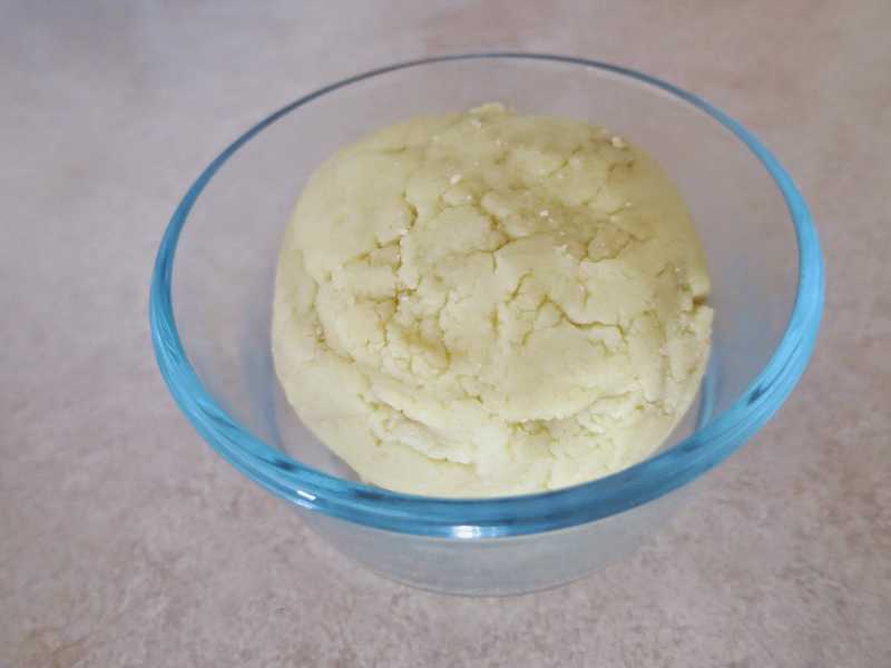 Khoya(Unsweetend Solid Condensed Milk)