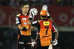 Kings XI falters yet again as Warner, bowlers hands victory to SRH