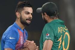 Kohli And Company Has A Special Gift For Shahid Afridi On His Retirement
