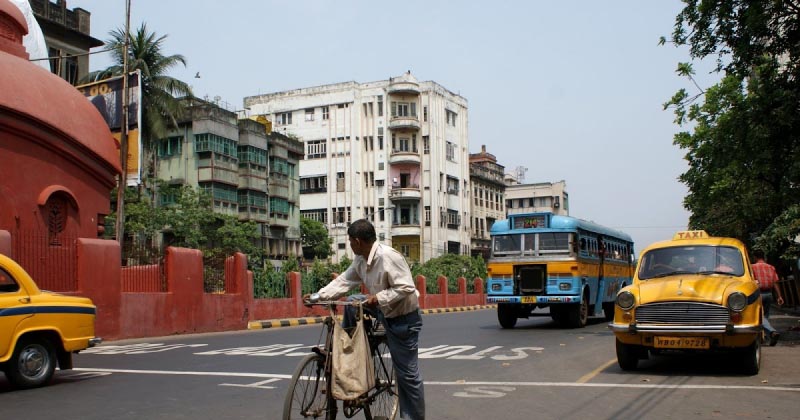 Kolkata Part 2: Street Photography On A Hot Sunday Afternoon
