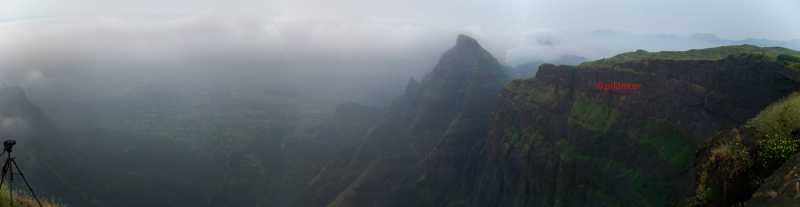 Konkan Kada, Harishchandragad Descent Via Pachnai Route