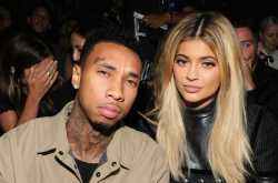 Kylie Jenner is pregnant | Truth/Rumour - Love Status for Whatsapp