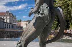 ljubljana surprises ~ 15 amazing sights & sounds - pebblewalks