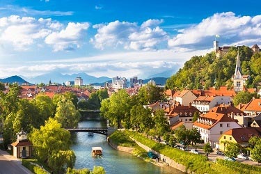 LJUBLJANA (lyu-blya-na) SLOVENIA - Ghoomleyaar