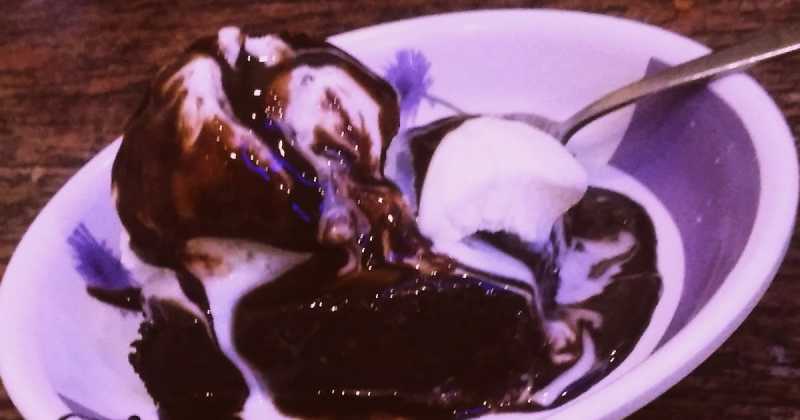 LUCKY ICE-CREAM, WARM BROWNIE