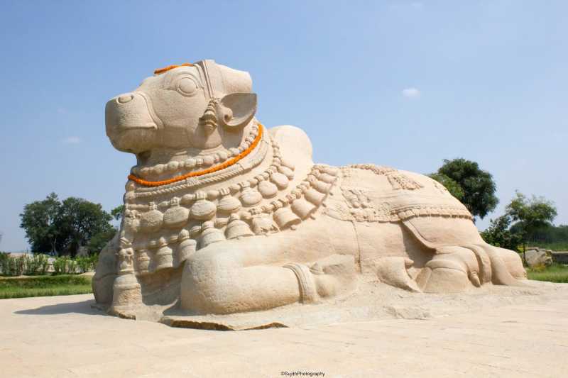 Lepakshi-A Blend Of History And Architecture