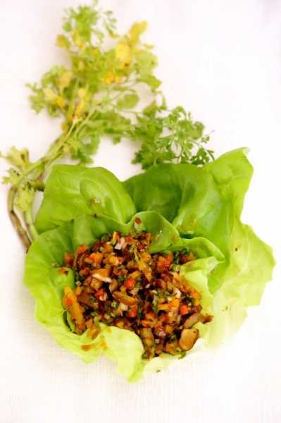 Lettuce Wraps With Peppers Spicy And Everyones Favorite At Home