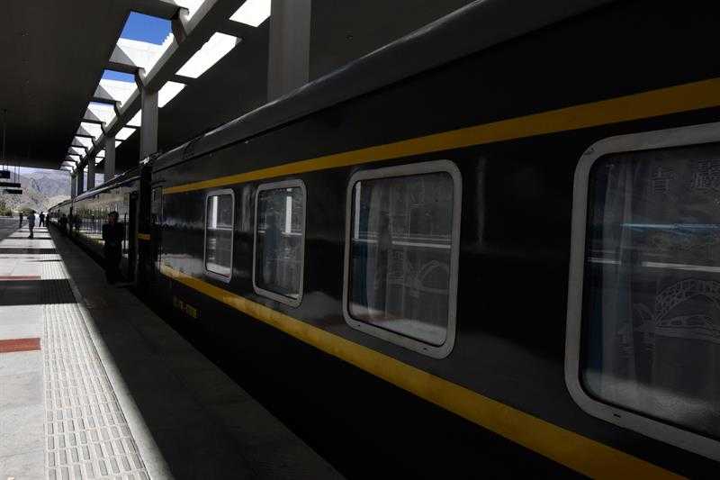 Lhasa To Beijing : Worlds Highest Rail Route