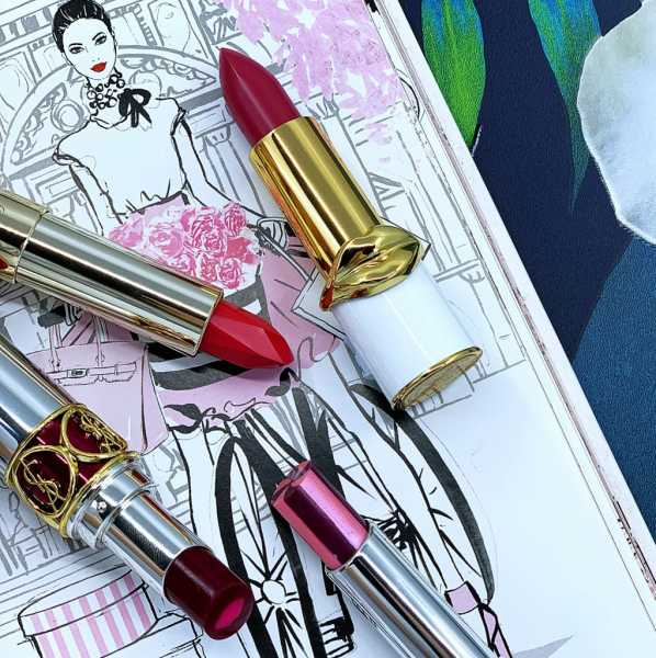 Lip Care With A Hint Of Color: The Best Tinted Lip Balms For Your Pout!