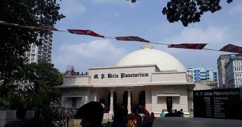 Living The Mundane Life With Glory