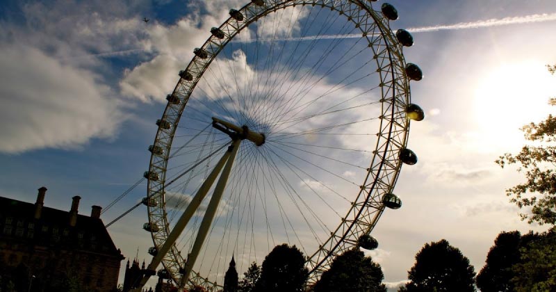 London: A Riot Of Colours!