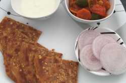 MIX VEGETABLE WITH PAPAD PARATHA