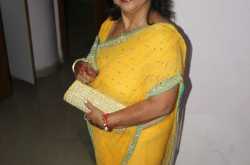 Maa… meri maa….. Mumma :))